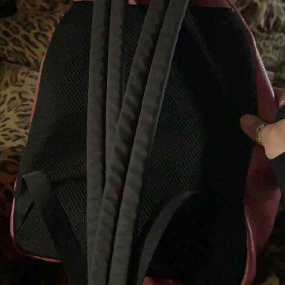 Almost new - Picture 3 of 3